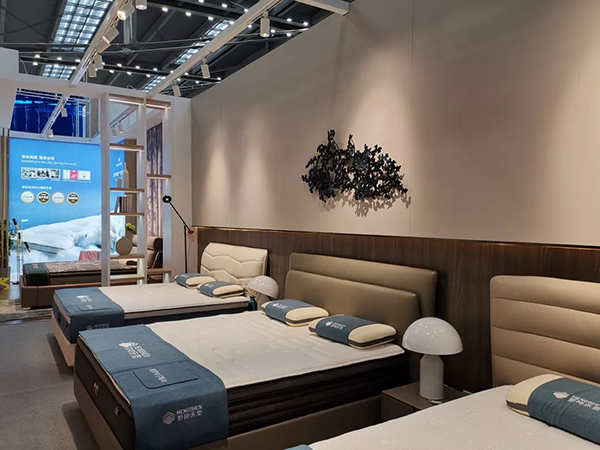 1553647688296172.jpg 640.webp (5).jpg